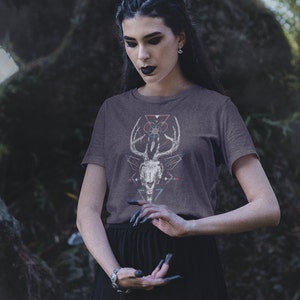 Jackalope T-Shirt, Western Shirt, Rabbit Shirt, Fantasy Shirt, Monster Shirt, Folklore Shirt, Skull Shirt, Monster Shirt, Dreamcatcher Shirt