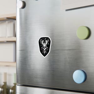 Adesivo fustellato Krampus Holiday, decorazione natalizia, decalcomania di Babbo Natale malvagio, adesivo festivo per laptop, regalo carino e malizioso, vinile per la stagione invernale