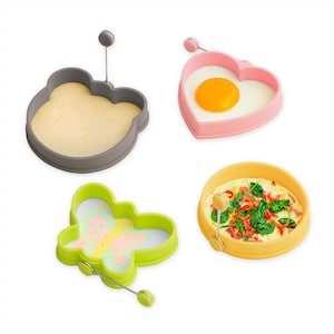 Gadgetware Silicon Egg Ring and Pancake Molds - Egg Shaper and Pancake Griddle - Set of 4