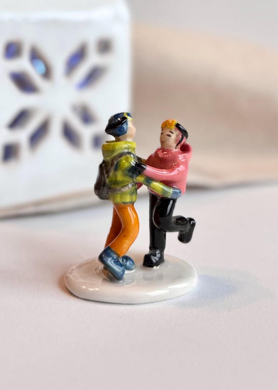 Custom Figurine From Your Photo, Handmade Ceramic Miniature Sculpture, Personalized Couple, Family or Pet Figurines, Unique Gift for Wedding