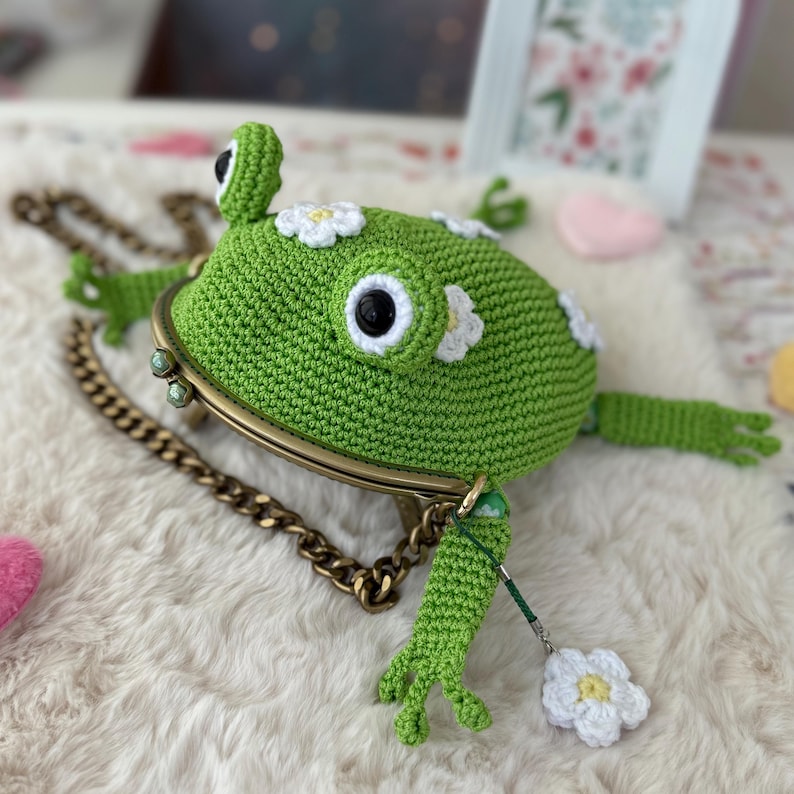 funny crochet clutch