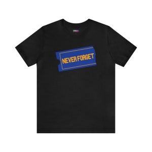 Blockbuster Video Shirt, 80er, 90er Jahre, Vintage inspiriertes Shirt, lustiges T-Shirt, grafisches T-Shirt, Retro, lustiges Shirt, Vintage Filme, VHS Shirt, lustiges Geschenk Bild 4