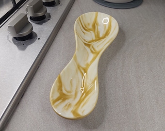Ceramic spoon rest (furnishing accessory), spoon rest, Modern design, Sand colour, marble effect