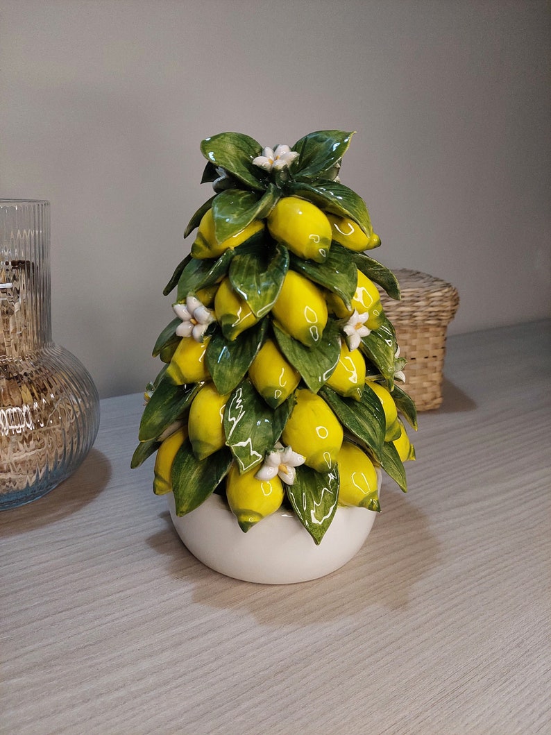Panier de citron en céramique, céramique faite à la main, fabriqué en Italie, décoration de la maison, cadeau unique, ornement saisonnier image 1