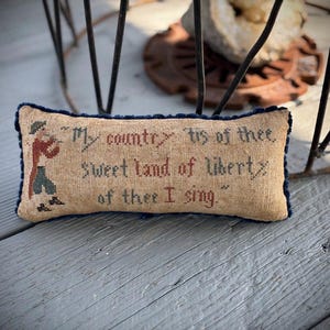 My Country Pin Keep ** Primitive ** PDF ** Download ** Cross Stitch ** Pattern ** Patriotic ** von Asbery's Choles Stitches