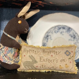 Hippity Hoppity --- Pinkeep --- PDF/Download --- Cross Stitch --- Primitive --- Easter --- Pattern by Asbery&#39;s Echoes Stitches