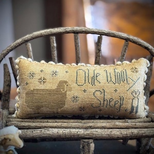 Olde Wooly Sheep Pin Keep *** Primitive *** PAPER *** Mailed *** Cross Stitch Pattern *** by Asbery's Echoes Stitches