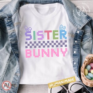 Retro Schwester Häschen Pixel Art Design | Pastell Minimal Checkerboard Ostern Mädchen Shirt (Digitaler Download)