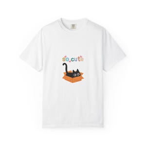 Black Cat "So Cute" T-Shirt, Cat Lover Gift, Unisex Tee for Pet Moms and Dads, Perfect for Birthdays, Casual Wear, Animal Enthusiasts