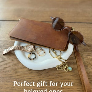 Personalized Super Slim Leather Wallet for Women, Mother, Mom, Daughter, mothers day,Anniversary, Birthday, Graduation Gift