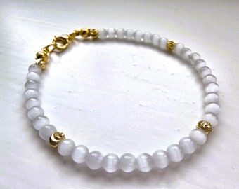 Dainty Selenite Bracelet- Delicate Natural Stone Minimalist Bracelet- Healing Crystal Yoga Bracelet -Spiritual Protection Chakra Gift