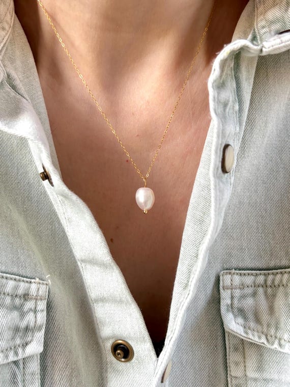 Happiness Boutique Femmes Collier Etoile en Couleur Or | Collier Délicat avec Pendentifs Etoiles