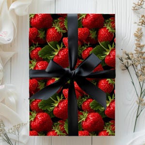 Berry Wrapping Paper, Strawberry Gift Wrap, Fresh Fruit Party Wrap, Cute Summer Paper, Baby Shower Present, Birthday Wrap 00FoodC015
