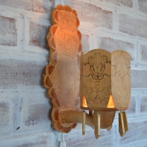 Scandinavische vintage handgemaakte houten muur hanglamp, schattig housewarming schans cadeau voor nieuw huis voor haar of cadeau voor hem afbeelding 8
