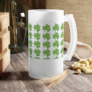 Shamrock Frosted Glass Beer Mug: St. Patrick&#39;s Day Drinkware