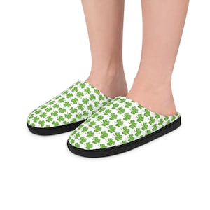 Men&#39;s Slippers, St. Patrick&#39;s Day Gifts, Irish Indoor Footwear, Traditional Ireland Designs, Cozy House Shoes, Holiday Apparel