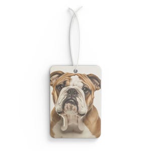 Ambientador para coche con aroma a Bulldog Británico: aromas a coche nuevo, pino y hielo negro imagen 7