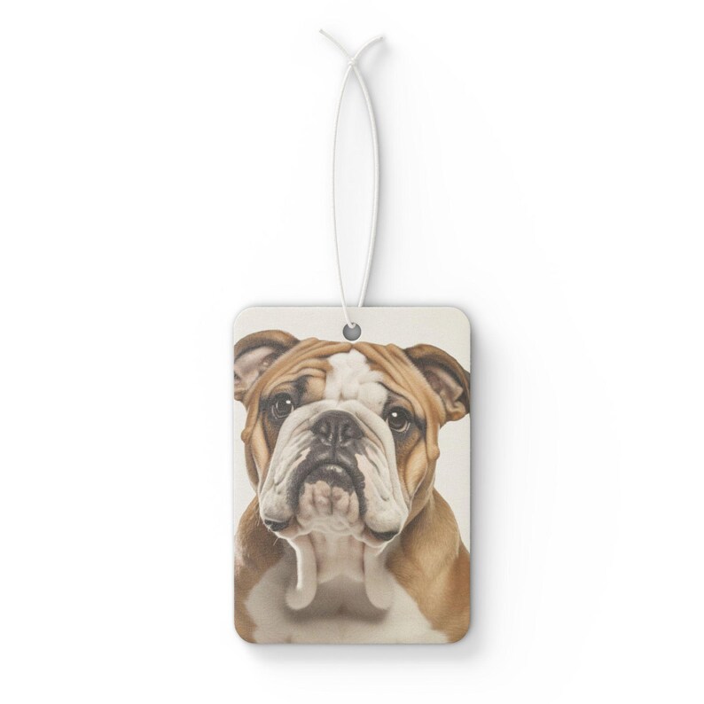 Ambientador para coche con aroma a Bulldog Británico: aromas a coche nuevo, pino y hielo negro imagen 8