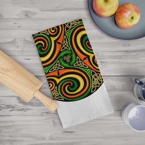 Tea Towel - St Patrick&#39;s Day Irish Gifts, Traditional Celtic Ireland Design, Kitchen Towel, Decorative Dish Cloth, Shamrock Home Decor,
