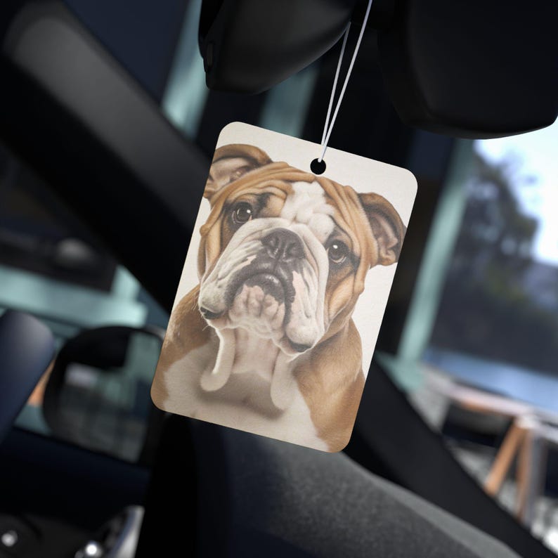 Ambientador para coche con aroma a Bulldog Británico: aromas a coche nuevo, pino y hielo negro imagen 5