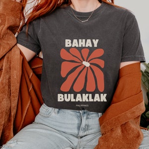 Filipino Plantita Gift for Plant Lover Crazy Plant Mom Tee Gift for Pinay Modern Bulaklak Philippines Art Apparel in Tagalog Proud Filipino