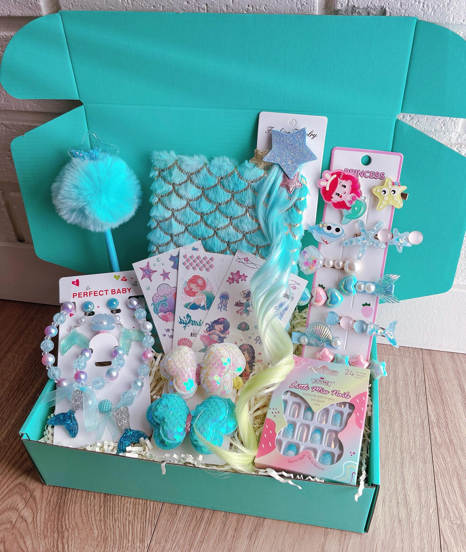 Mermaid Themed Gift Set for Kids/girls Birthday Christmas New Year ...