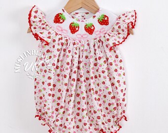 Birthday Strawberry Romper Bubble, Smocked Romper, Berry First Birthday, Sweet One Romper, Strawberry Theme, Red Strawberry, Summer Outfit