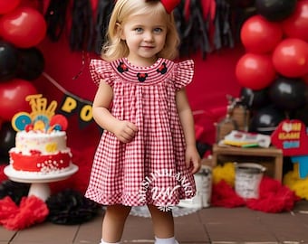 short white cocktail dress Elegant O-neck Simple Pearl-White Evening Short Dress