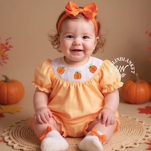 Yellow Smocked Pumpkin Bubble Romper Halloween, Thanksgiving, Fall Halloween Dress, Bishop style, Baby Girl, Pumpkin Patch, 1st Halloween