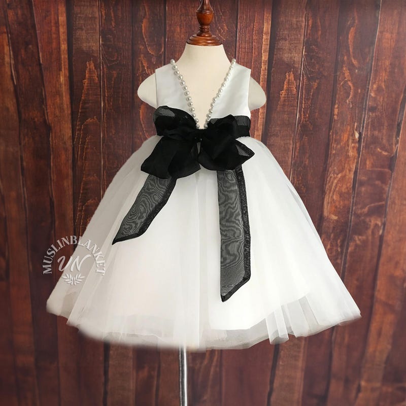 sky blue prom dresses A-Line V-Neck Spaghetti Straps Sleeveless Stretc Talbots Black Dress MAIZE Size:S(4-6)