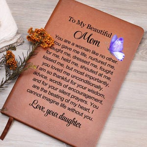Diario de cuero personalizado con mariposas para mi mamá, regalos para el día de la madre, regalo para mamá de su hija, Navidad para mamá, cumpleaños para mamá, regalo para mamá de su hijo