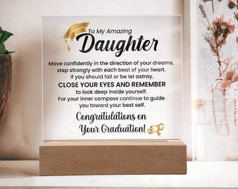 Regalo de graduación para hija / Clase de 2024 Graduado de secundaria y universitario / Recuerdo de graduación personalizado, Ideas de regalos para hija graduada universitaria