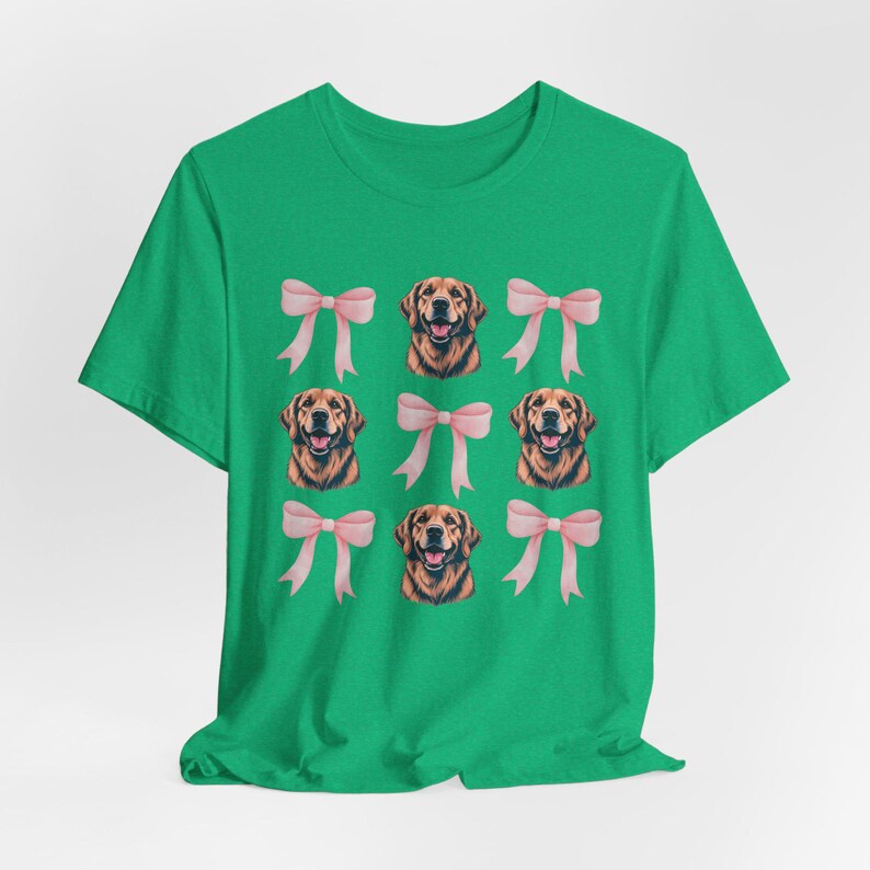 Camiseta de mamá Golden Retriever, camiseta de San Valentín para amantes de los perros, linda camiseta con gráfico de perro con lazo rosa, adorable regalo de retriever para mujeres, ropa para mamás de mascotas imagen 9