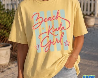 Camiseta "Beach Kinda Girl", Camiseta Comfort Colors Coastal, Camiseta de verano para amantes de la playa, Camiseta retro con estampado de vacaciones, Lindo regalo playero