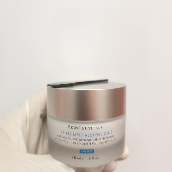SkinCeuticals Triple Lipid Wiederherstellung 2: 4,2 Anti-Aging-Creme 1,6 fl oz Nährende Formel Neue Box versiegelt