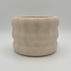 6 Inch Ceramic Planter with Drainage Hole | Speckled Striped Handmade Plant Pot | Modern Neutral Minimalist Home Decor | Plant Lover Gift