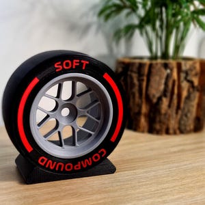 Customizable F1 tyres V2 - SOFT VERSION - formula 1  race car parts - grand prix gifts for him - 3d printed christmas gift for boyfriend