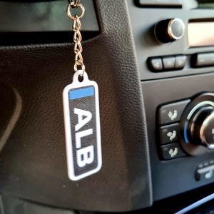 Personalized Williams Alex Albon Sainz F1 Car Keychain with F1 3 Letter names -  Fan Gift idea for a birthday - Formula 1 car decor for him