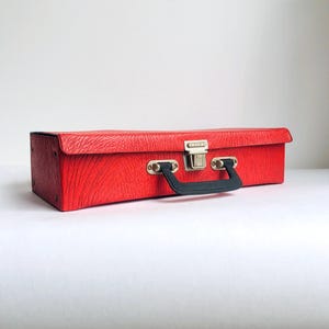 Vintage cassette case, cassette box red, MC carrier 70s, crocodile look case