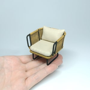 STL File - 1/12 Scale Armchair STL for Dollhouses and Miniature Projects  (commercial license)