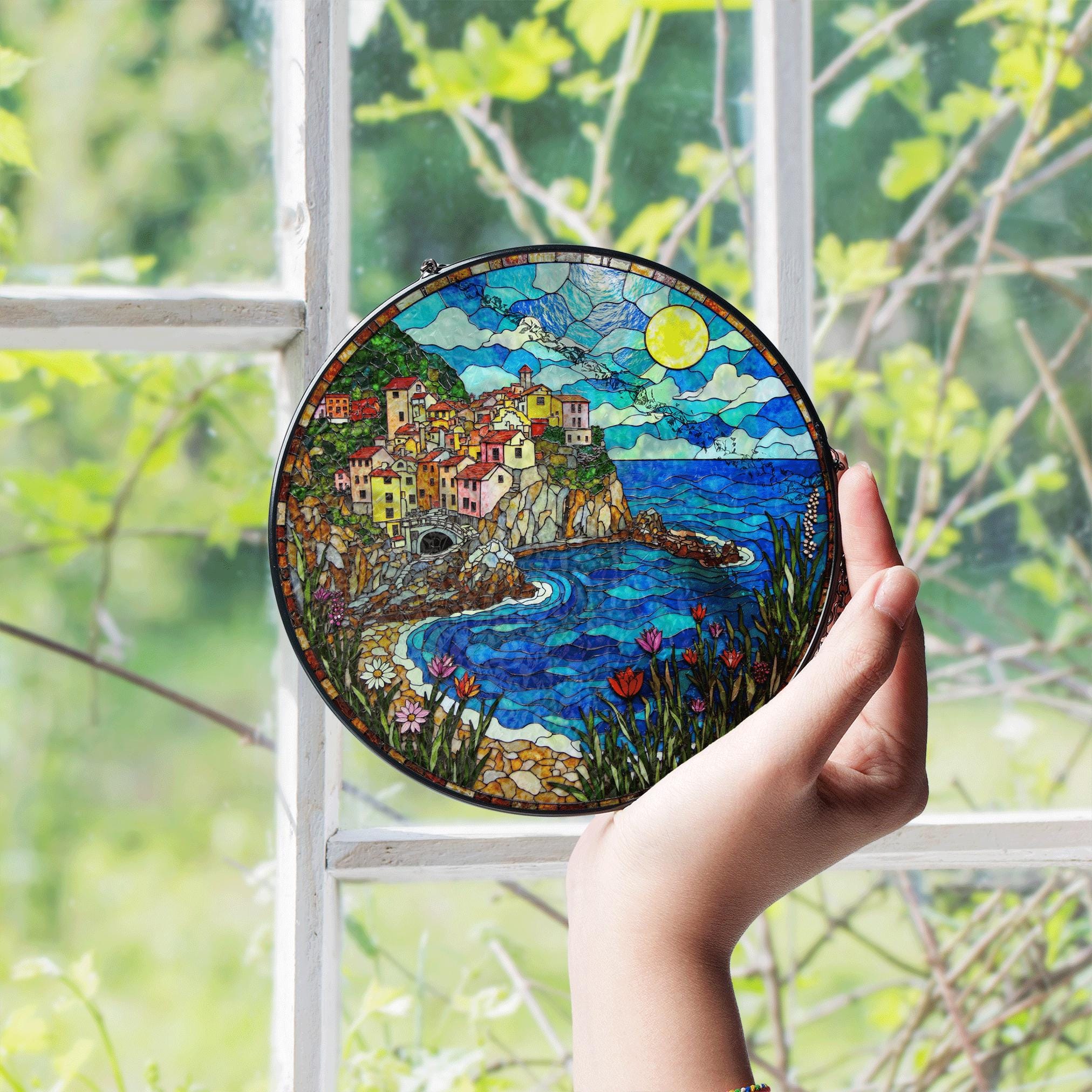 海岸沿いの町のステンドグラスのサンキャッチャー窓装飾芸術愛好家への