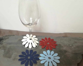 FLOWER Set of 4 Genuine Leather Wine Glass Charm Wedding Party Customisable Hand Made Daisy Gift for Her Him Industrial Loghouse Home Decor