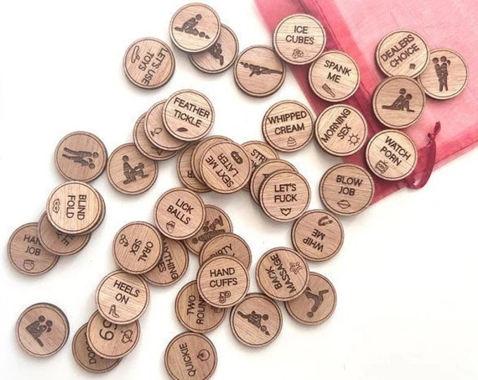 Love Tokens: A Romantic Gift for Couples - 44 Tokens for Memorable Date Nights