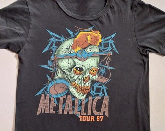 METALLICA - 1997 - Europe Tour Rare Vintage Shirt from the 90's - 63cm x 46cm - Original T shirt - M/S