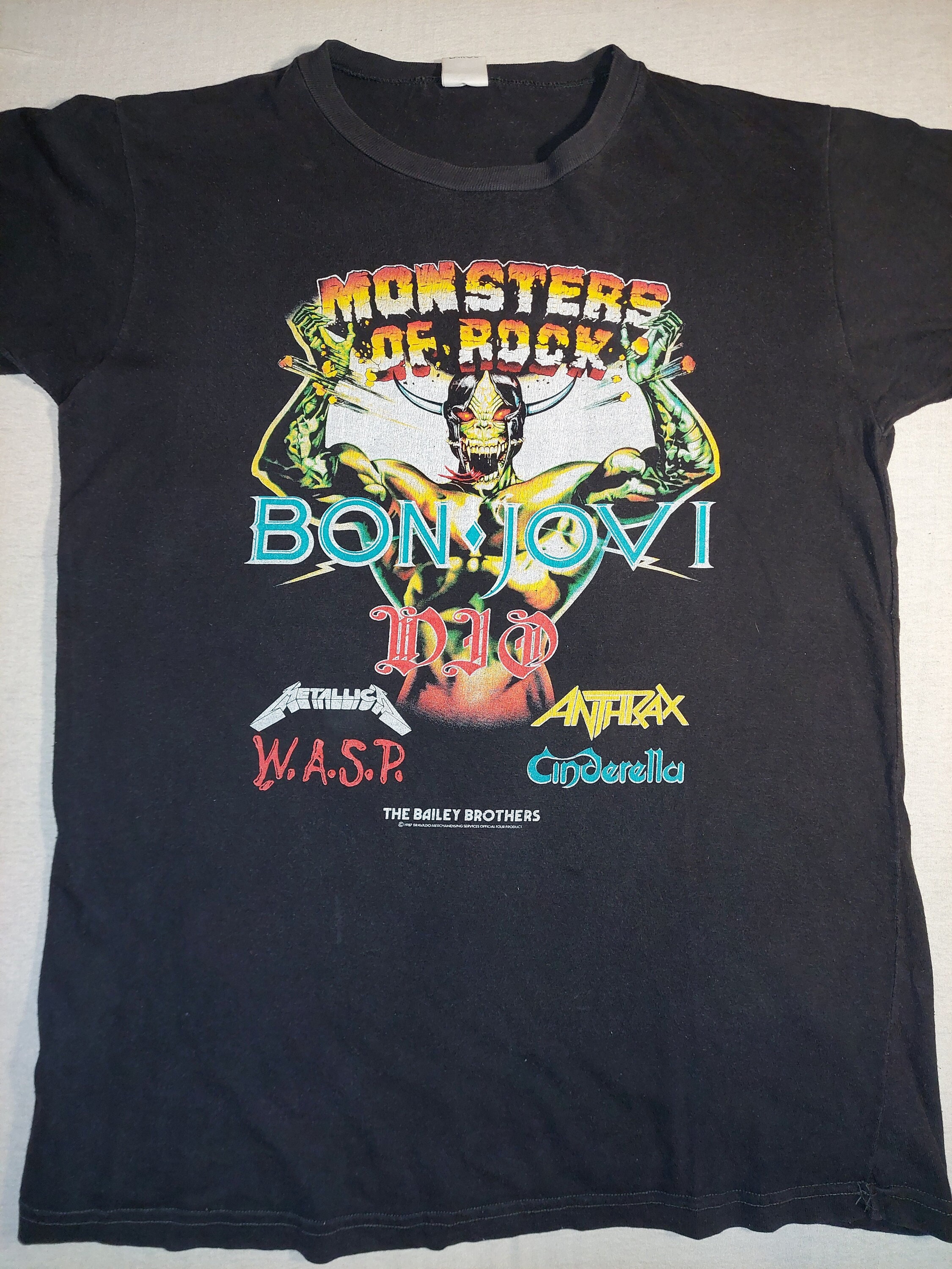 Monsters of devops - create a rock band reunion tour style shirt
