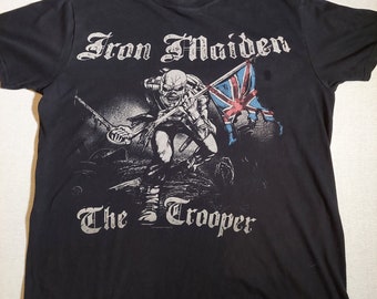 IRON MAIDEN TROOPER Promo Rare Vintage Shirt von 2011 Original Graphic T-Shirt - 67 cm x 56 cm - XL Vintage Rock Motorhead Nirvana