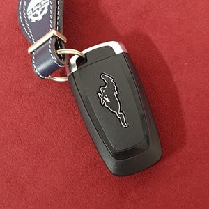 key, keychain, for the Mustang car,