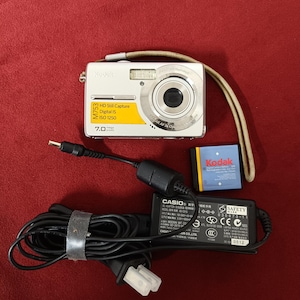 Digital camera Kodak EasyShare M753, working digital camera, vintage camera