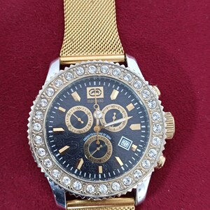 Montre Marc ecko pour femme Chronographe Marc ecko, montre vintage
