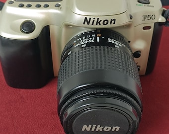 ヴィンテージ ニコマート EL 35 mm 一眼レフフィルムカメラ（Nikkor-Q